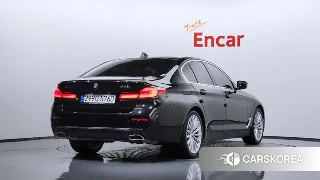 BMW 5 Series (G30) id 3231560 из Кореи 12