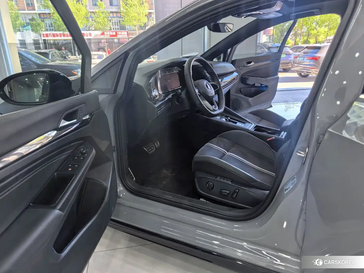 Volkswagen Golf id 4664534 из Китая 12