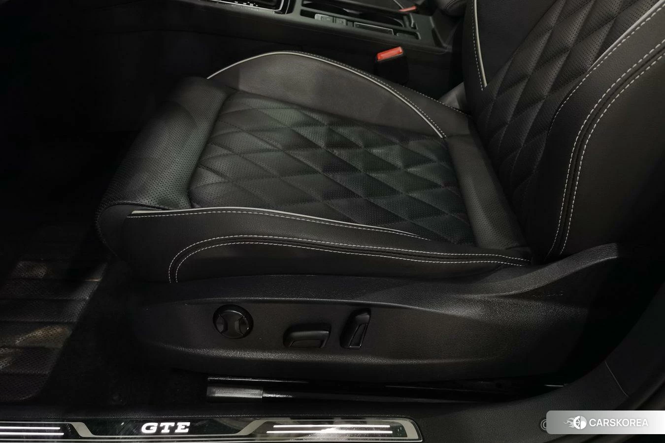 Volkswagen Magotan PHEV id 4498585 из Китая 12