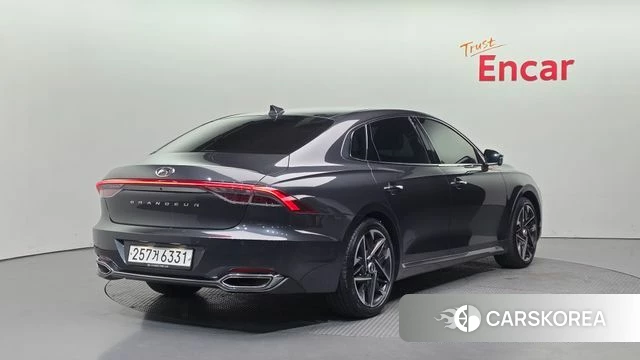 Hyundai The New Grandeur IG id 3879459 из Кореи 12