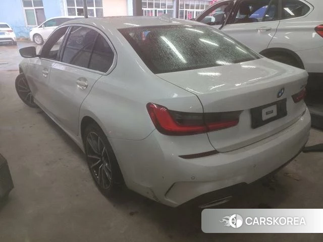 BMW 3 series 2021 Белый из Китая, фото 2