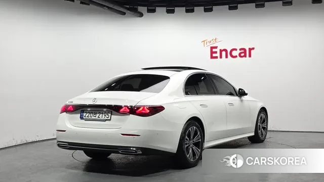 Mercedes-Benz E-Class W214 id 3610165 из Кореи 12