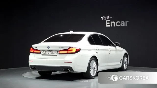 BMW 5 Series (G30) id 3106121 из Кореи 12