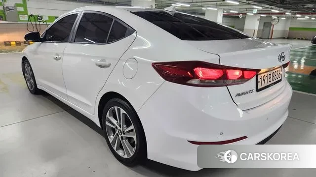 Hyundai Avante AD id 3061094 из Кореи 7