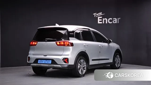 Kia Niro Plus id 3457682 из Кореи 12