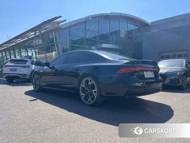 Audi A7L 2024 Черный из Китая, фото 3