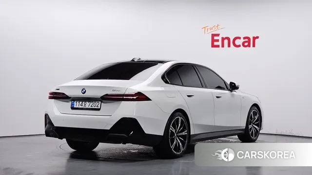 BMW 5 Series (G60) id 2925372 из Кореи 12