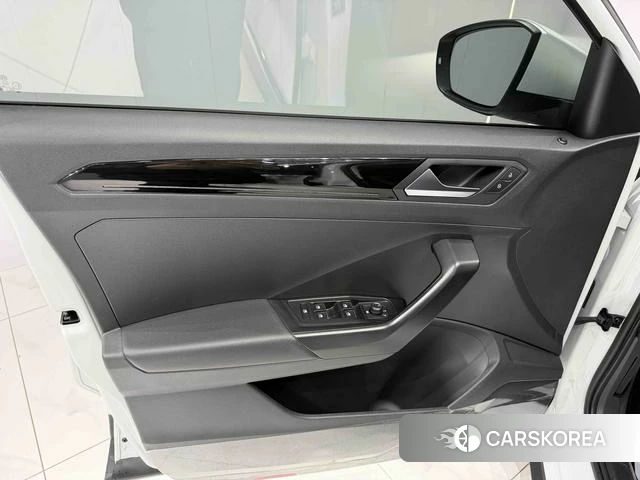 Volkswagen Exploring songs id 4313315 из Китая 12