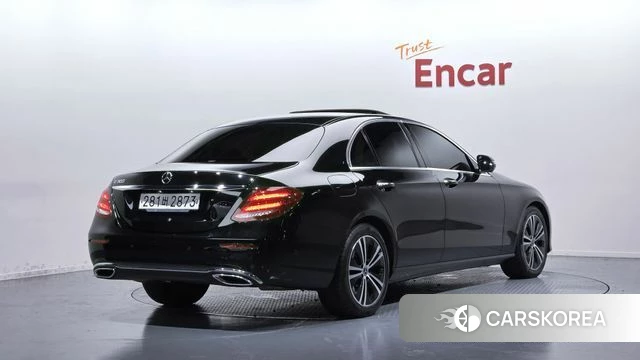 Mercedes-Benz E-Class W213 id 4609854 из Кореи 12
