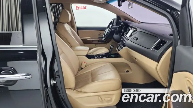 Kia All New Carnival id 2766085 из Кореи 12