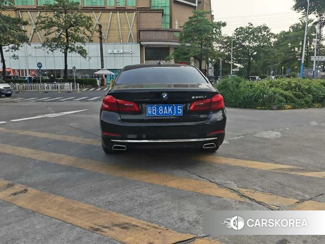BMW 5 series 2020 Черный из Китая, фото 2