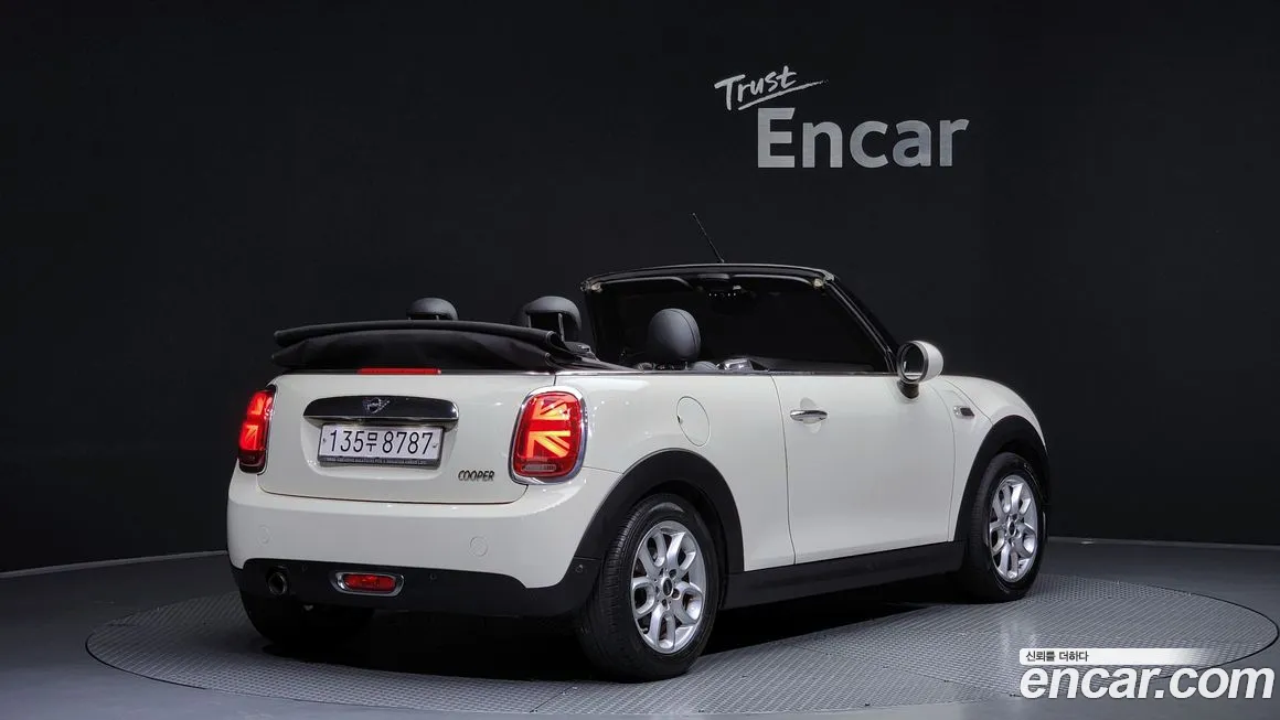 Mini Cooper Convertible id 2122044 из Кореи 12