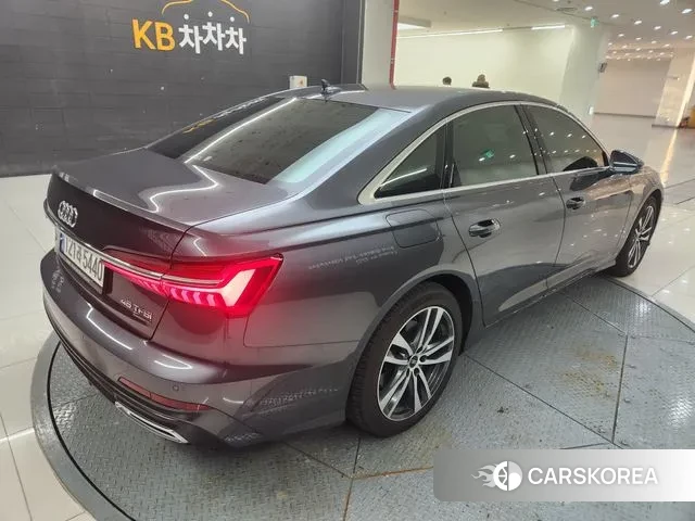 Audi A6 (C8) id 3545410 из Кореи 7