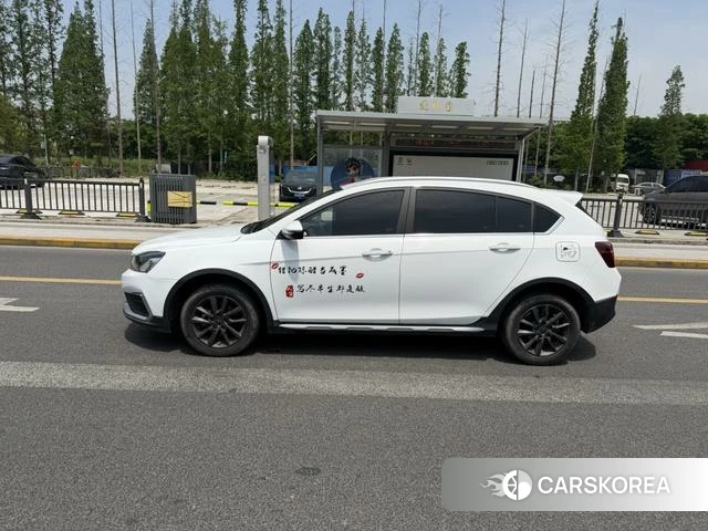 Geely Automobile Vision S1 2020 Белый из Китая, фото 2