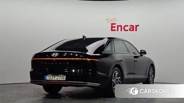 Hyundai Grandeur (GN7) id 3734968 из Кореи 12