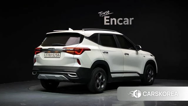 Kia Seltos id 4330261 из Кореи 12