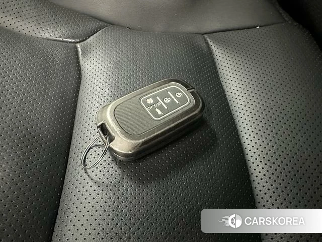 Honda Accord PHEV id 4216276 из Китая 12