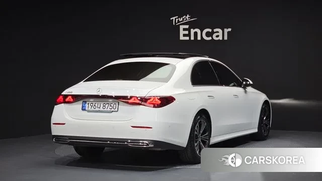 Mercedes-Benz E-Class W214 id 3619914 из Кореи 12