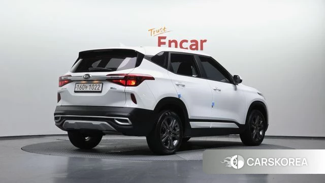 Kia Seltos id 4304001 из Кореи 12