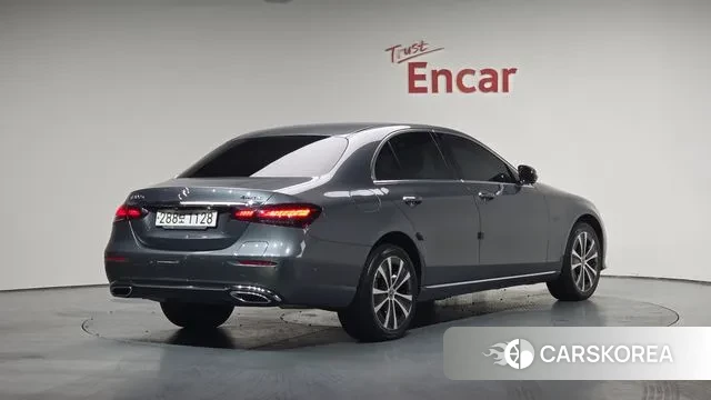 Mercedes-Benz E-Class W213 id 3454039 из Кореи 12