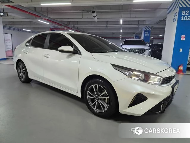 Kia The New K3 2nd generation 2022 Белый из Кореи, фото 6