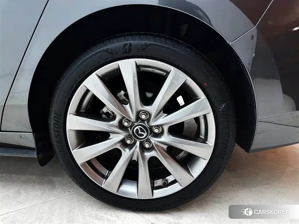Mazda 3 id 4644725 из Китая 12
