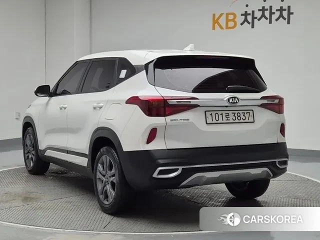 Kia Seltos id 3747668 из Кореи 10