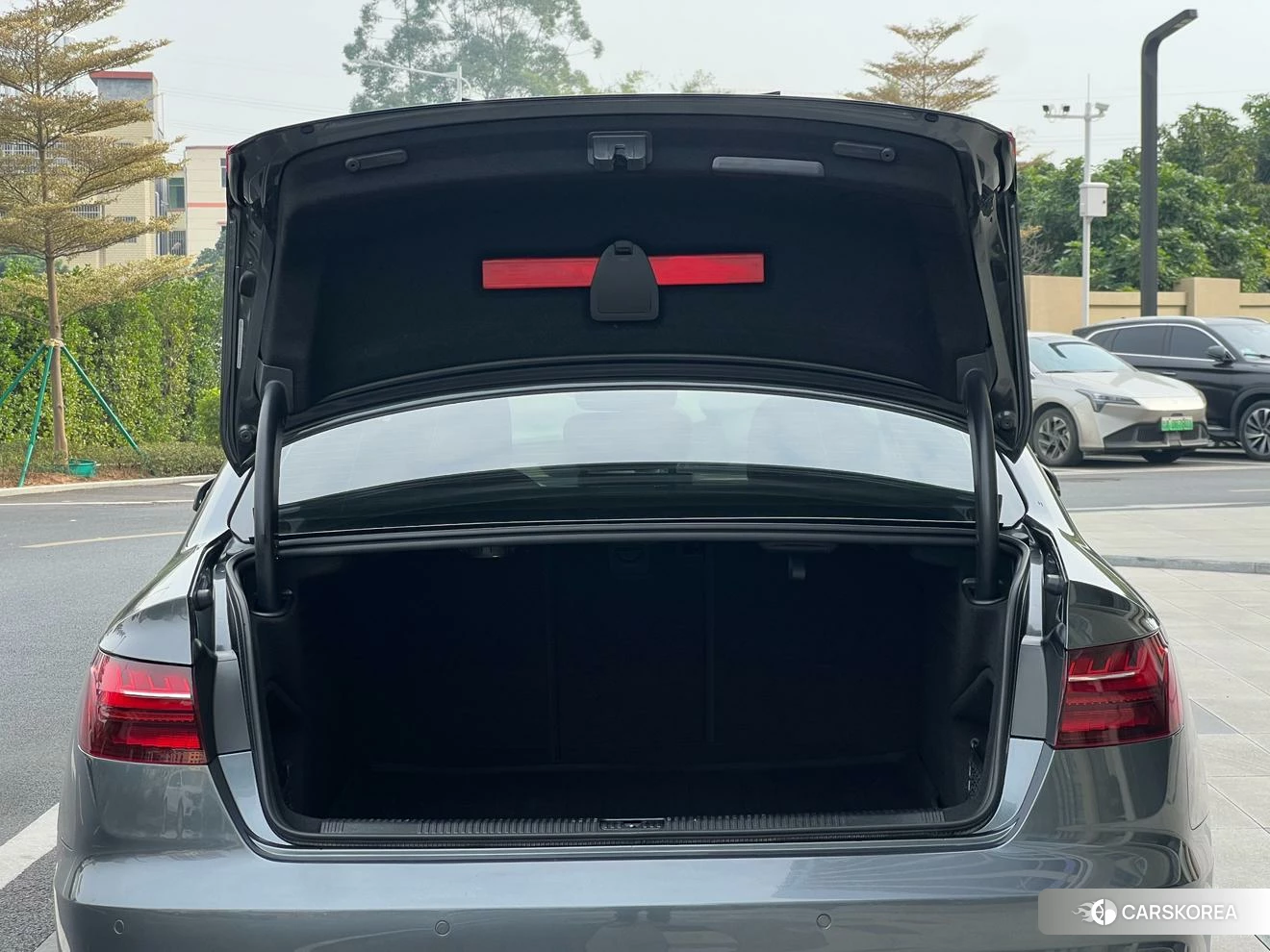 Audi A4L id 4493044 из Китая 12