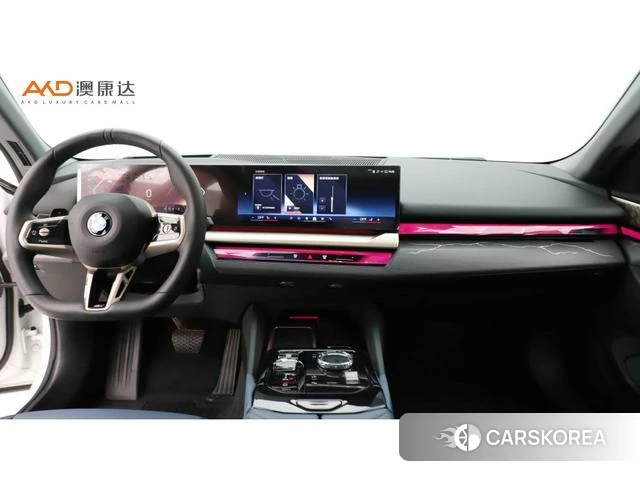 BMW 5 series 2024 Белый из Китая, фото 2