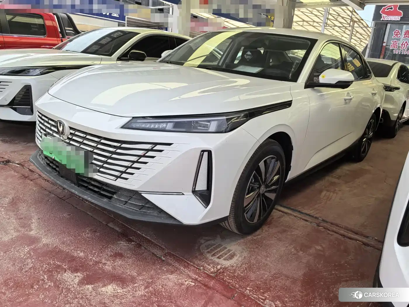 Chang'an Yidong PHEV 2026 Белый из Китая, фото 2