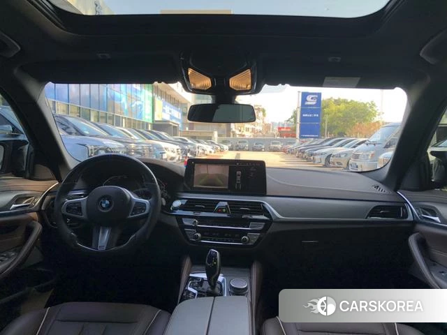 BMW 5 series PHEV id 4260578 из Китая 10