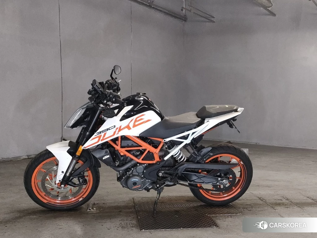 Проданный KTM 390 DUKE 2020 из Японии, фото 2