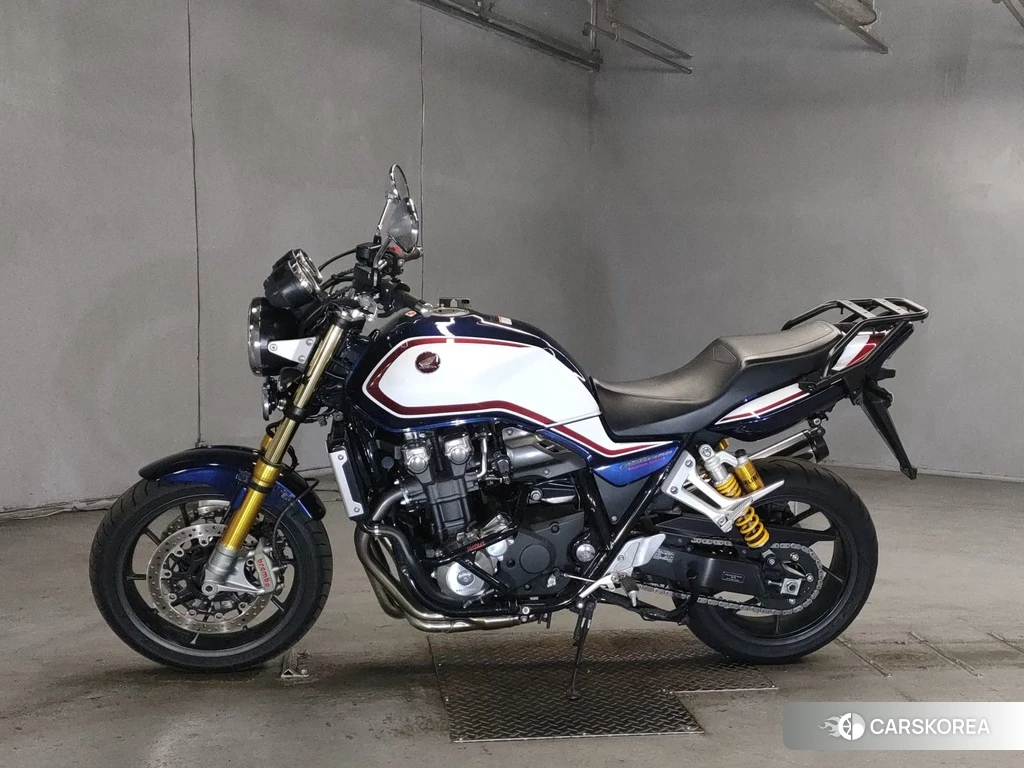 Проданный Honda CB1300SF SP 2020 из Японии, фото 2