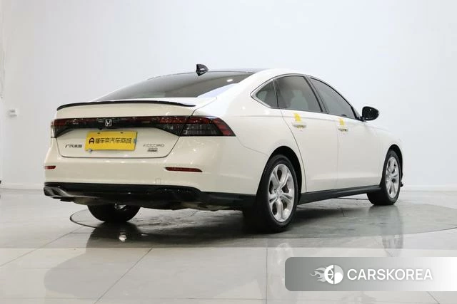 Honda Accord id 4264492 из Китая 12