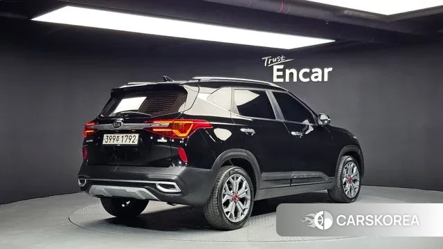 Kia Seltos id 3535718 из Кореи 12