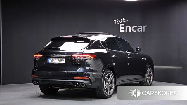 Maserati Levante id 3639832 из Кореи 12
