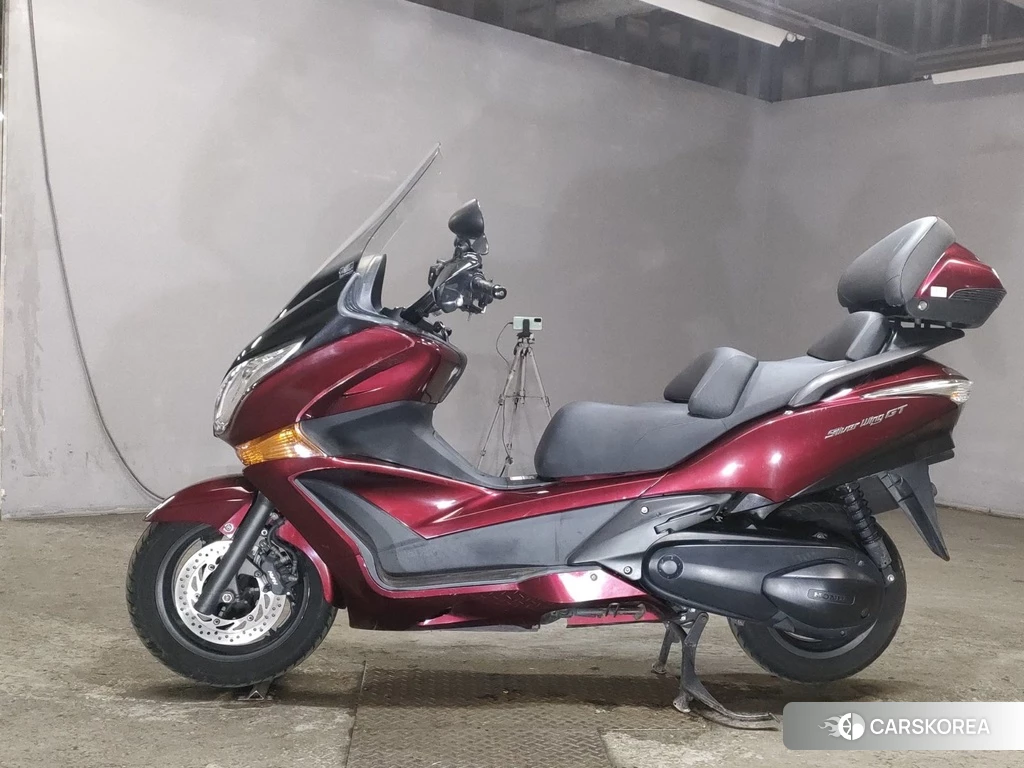 Проданный Honda SILVER WING 400 GT 2010 из Японии, фото 2