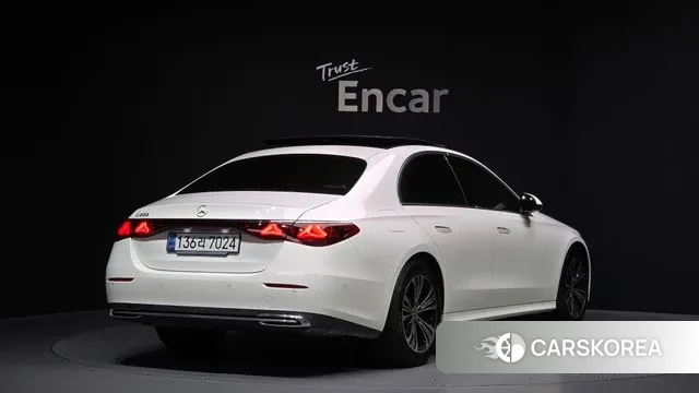 Mercedes-Benz E-Class W214 id 3462174 из Кореи 12