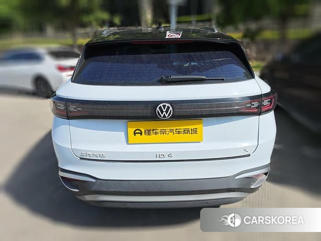 Volkswagen ID.4 X 2022 Белый из Китая, фото 2