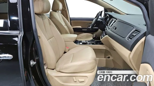 Kia The New Carnival id 2660675 из Кореи 12