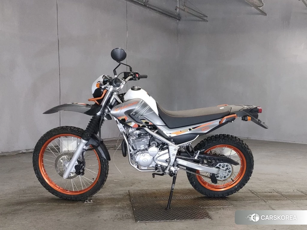 Проданный Yamaha SEROW 250 2015 из Японии, фото 2