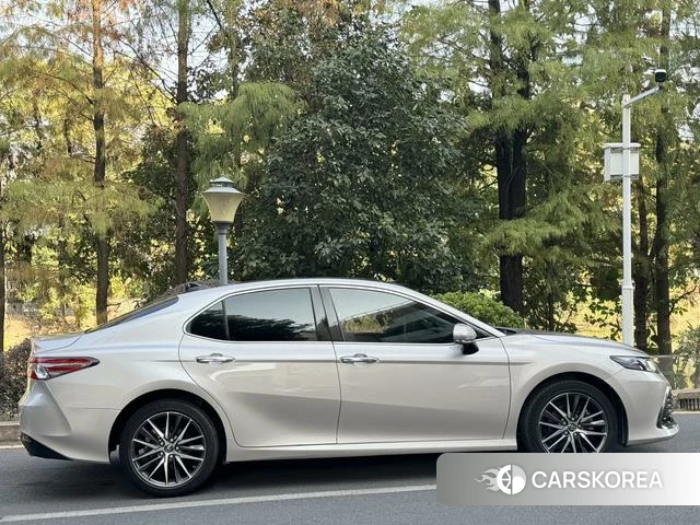 Toyota Camry id 4273451 из Китая 12