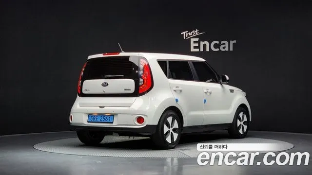 Kia Soul EV id 2881916 из Кореи 12