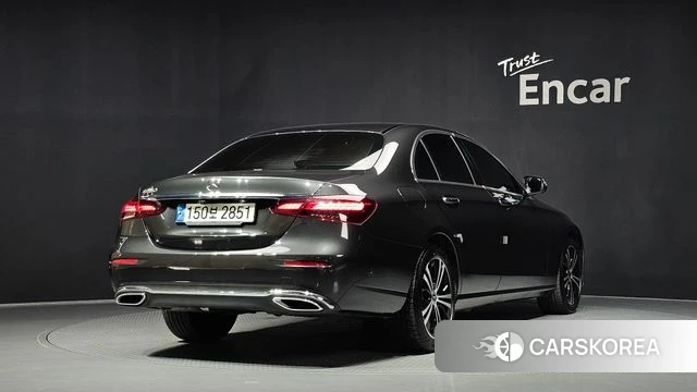Mercedes-Benz E-Class W213 id 4712259 из Кореи 12