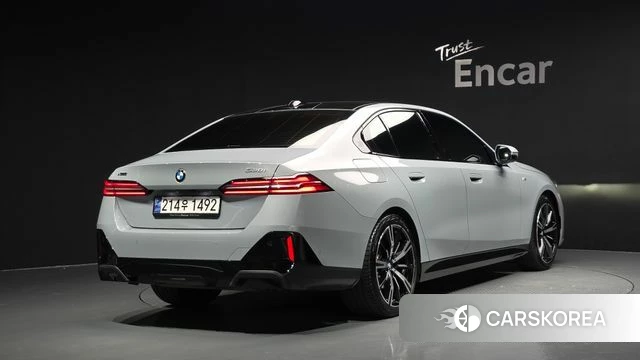 BMW 5 Series (G60) id 4778558 из Кореи 12