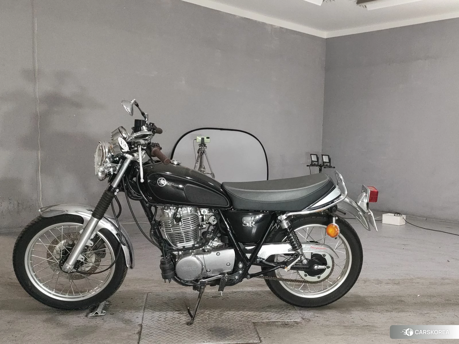 Yamaha SR 400 2021 из Японии