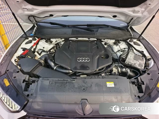 Audi A7L id 4259258 из Китая 12