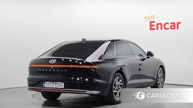 Hyundai Grandeur (GN7) id 3940711 из Кореи 12
