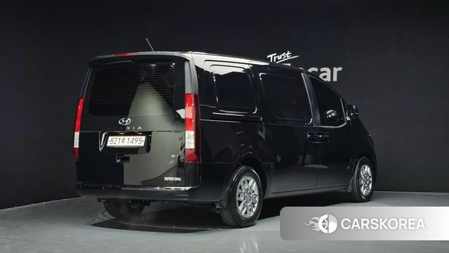 Hyundai Staria id 4224178 из Кореи 12