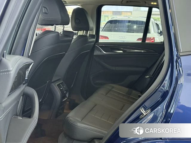 BMW X3 id 4213535 из Китая 8